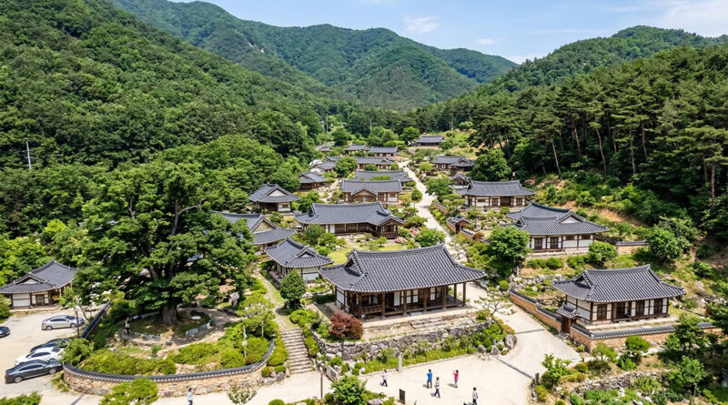 Oseong Hanok Village
