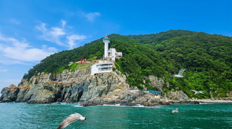 Busan Taejongdae sea