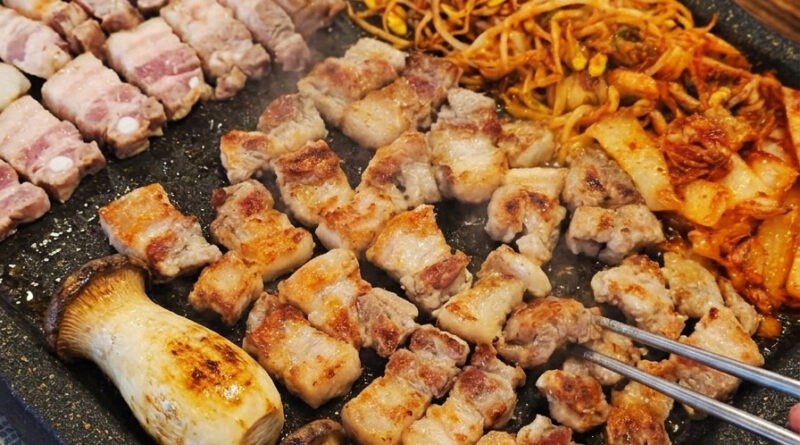 Eungam-dong’s Tong-Kimchi Samgyeopsal